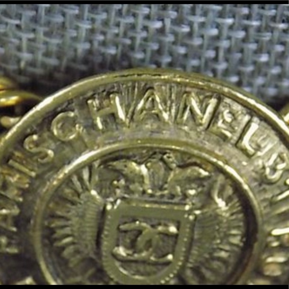 CHANEL Rare Vintage Rue Cambon Necklace - Picture 13 of 13